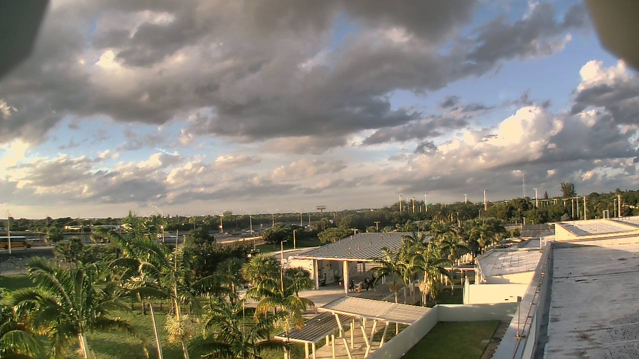 Thumbnail for current weather camera view from Galaxy ES in Boynton Beach, Florida