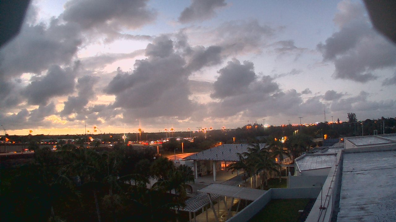 Thumbnail for current weather camera view from Galaxy ES in Boynton Beach, Florida