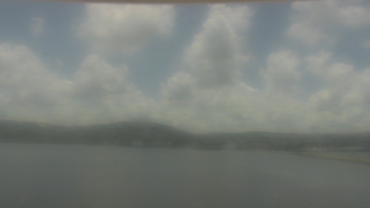 Thumbnail for current weather camera view from Wyndham Garden Lake Guntersville in Guntersville, Alabama