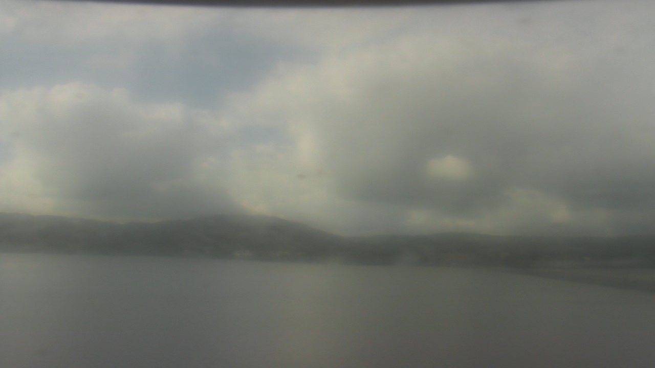 Thumbnail for current weather camera view from Wyndham Garden Lake Guntersville in Guntersville, Alabama