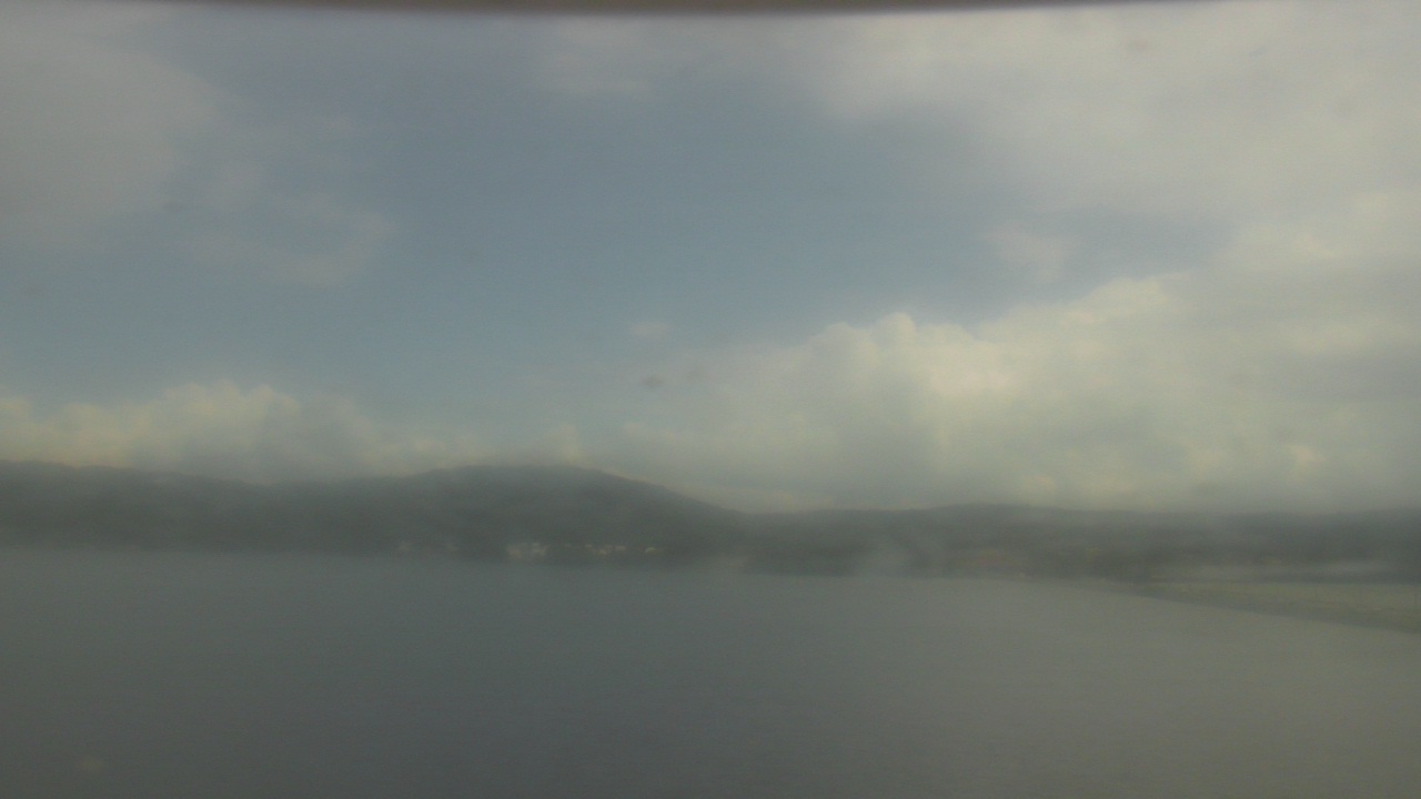 Thumbnail for current weather camera view from Wyndham Garden Lake Guntersville in Guntersville, Alabama