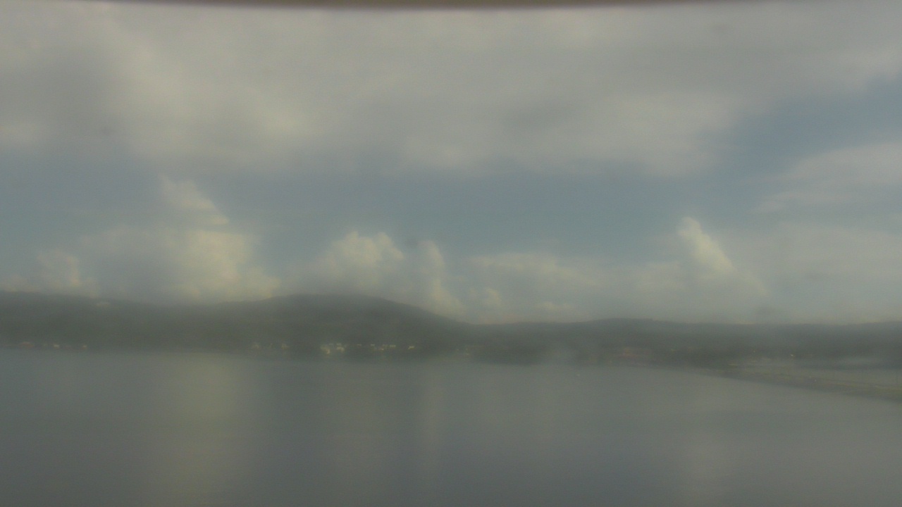 Thumbnail for current weather camera view from Wyndham Garden Lake Guntersville in Guntersville, Alabama