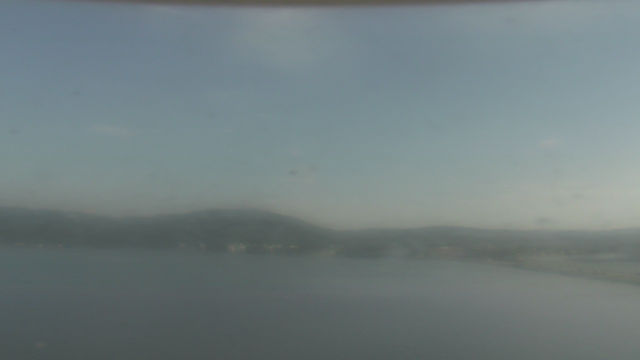 Thumbnail for current weather camera view from Wyndham Garden Lake Guntersville in Guntersville, Alabama