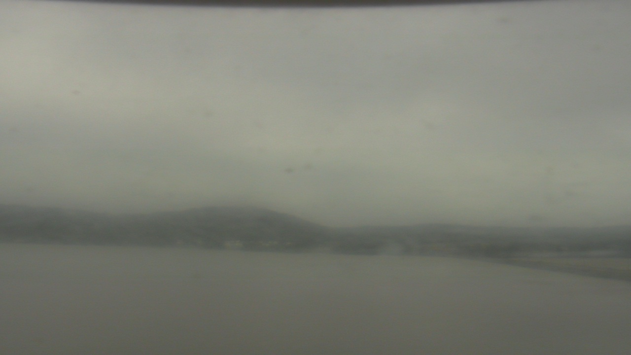 Thumbnail for current weather camera view from Wyndham Garden Lake Guntersville in Guntersville, Alabama