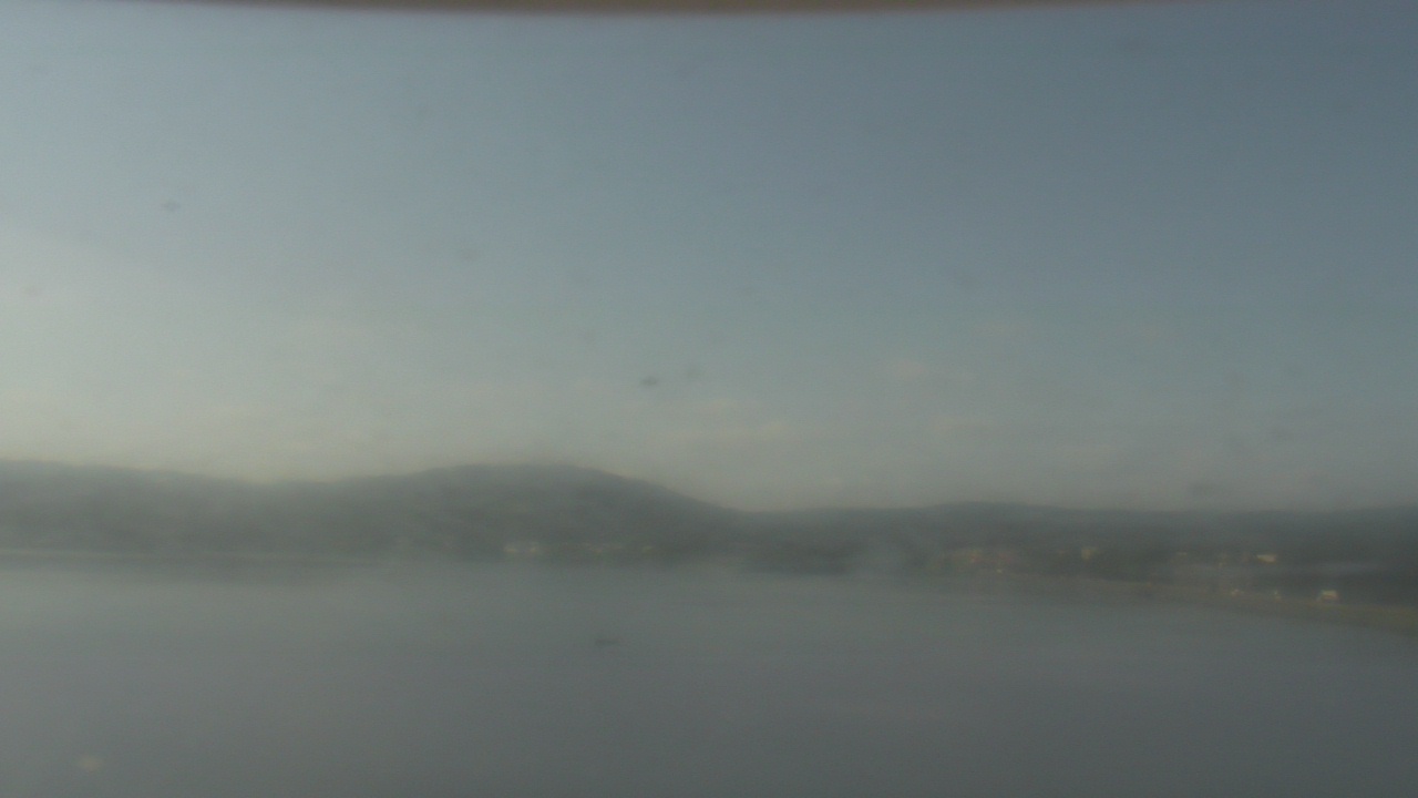 Thumbnail for current weather camera view from Wyndham Garden Lake Guntersville in Guntersville, Alabama