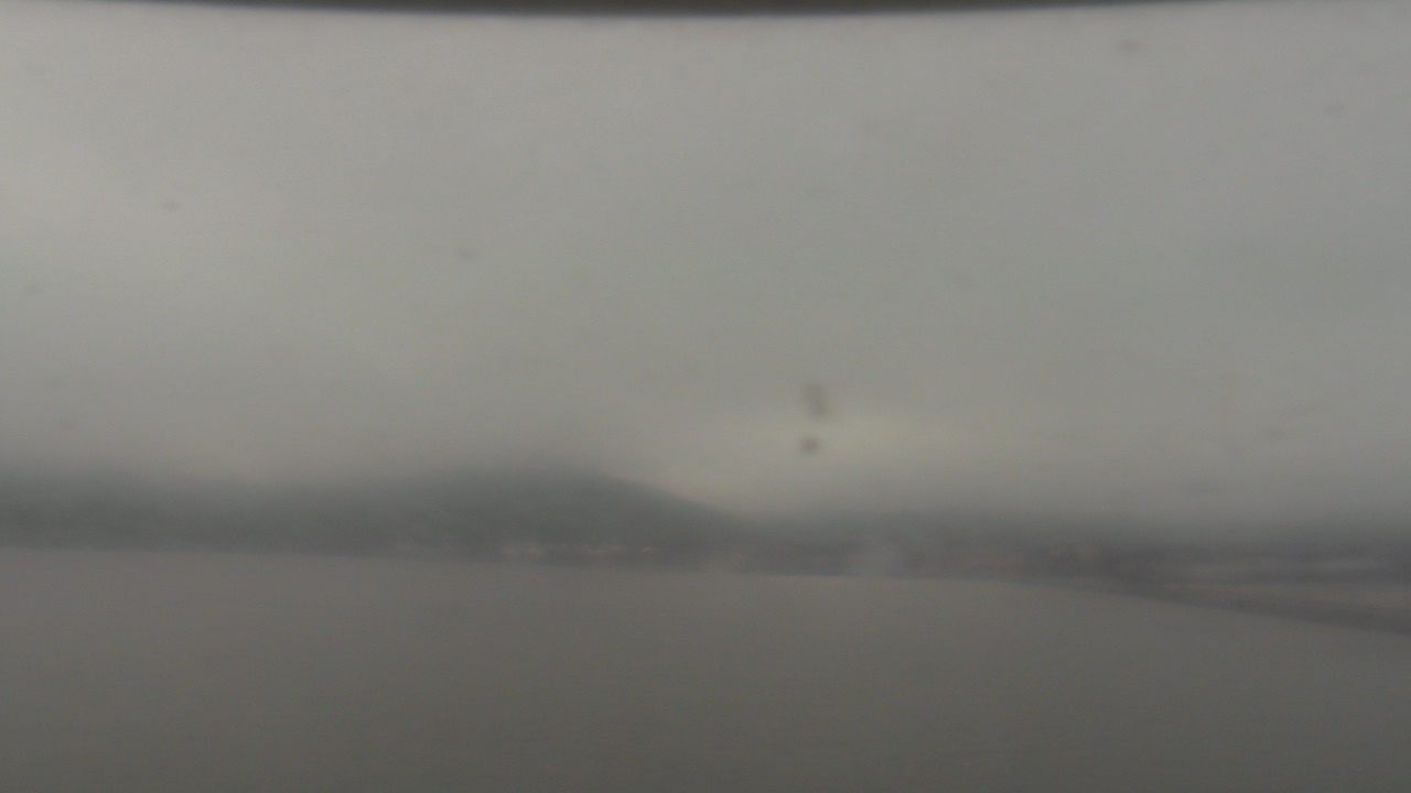 Thumbnail for current weather camera view from Wyndham Garden Lake Guntersville in Guntersville, Alabama