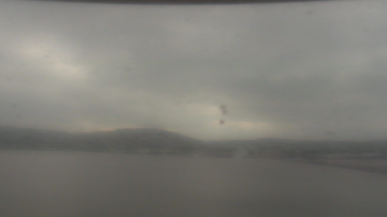 Thumbnail for current weather camera view from Wyndham Garden Lake Guntersville in Guntersville, Alabama