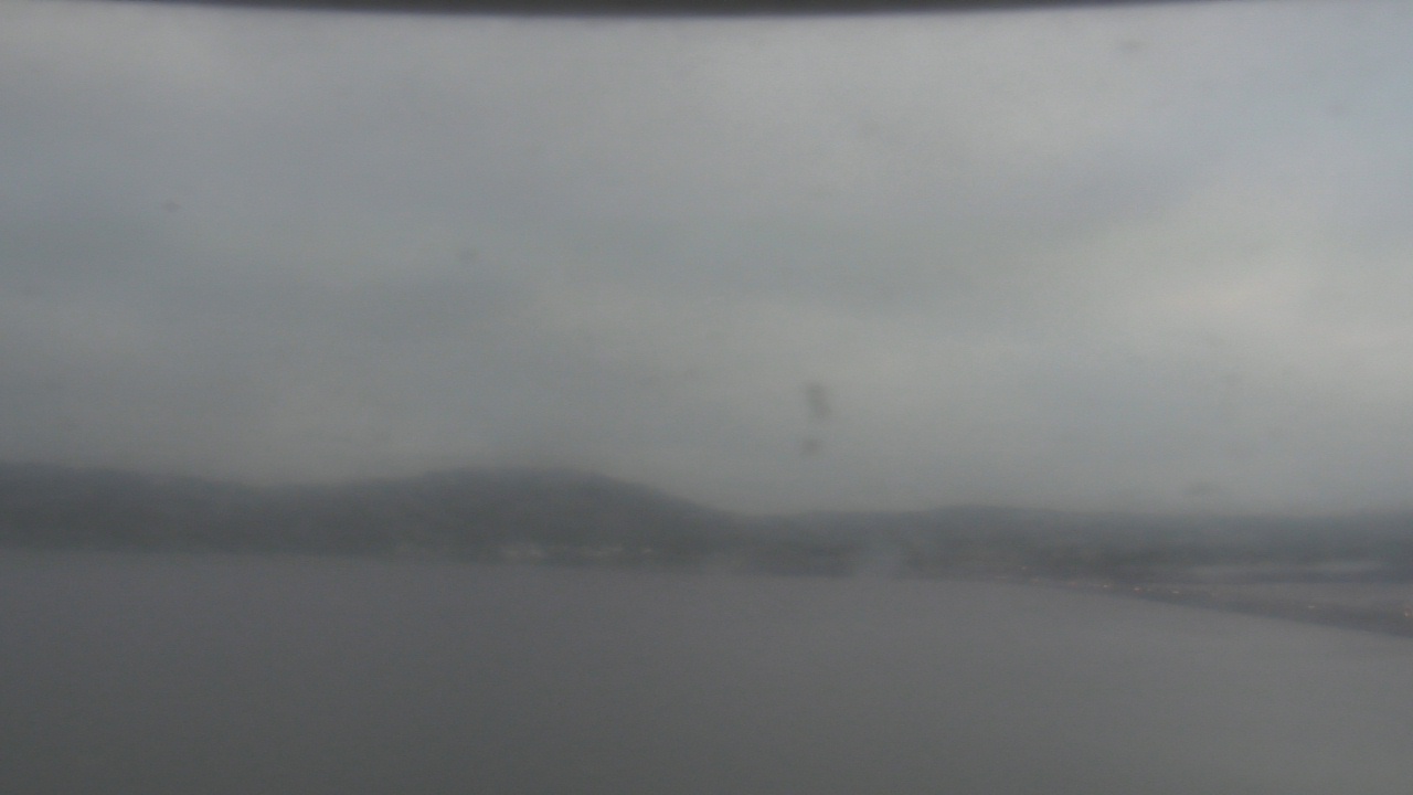 Thumbnail for current weather camera view from Wyndham Garden Lake Guntersville in Guntersville, Alabama