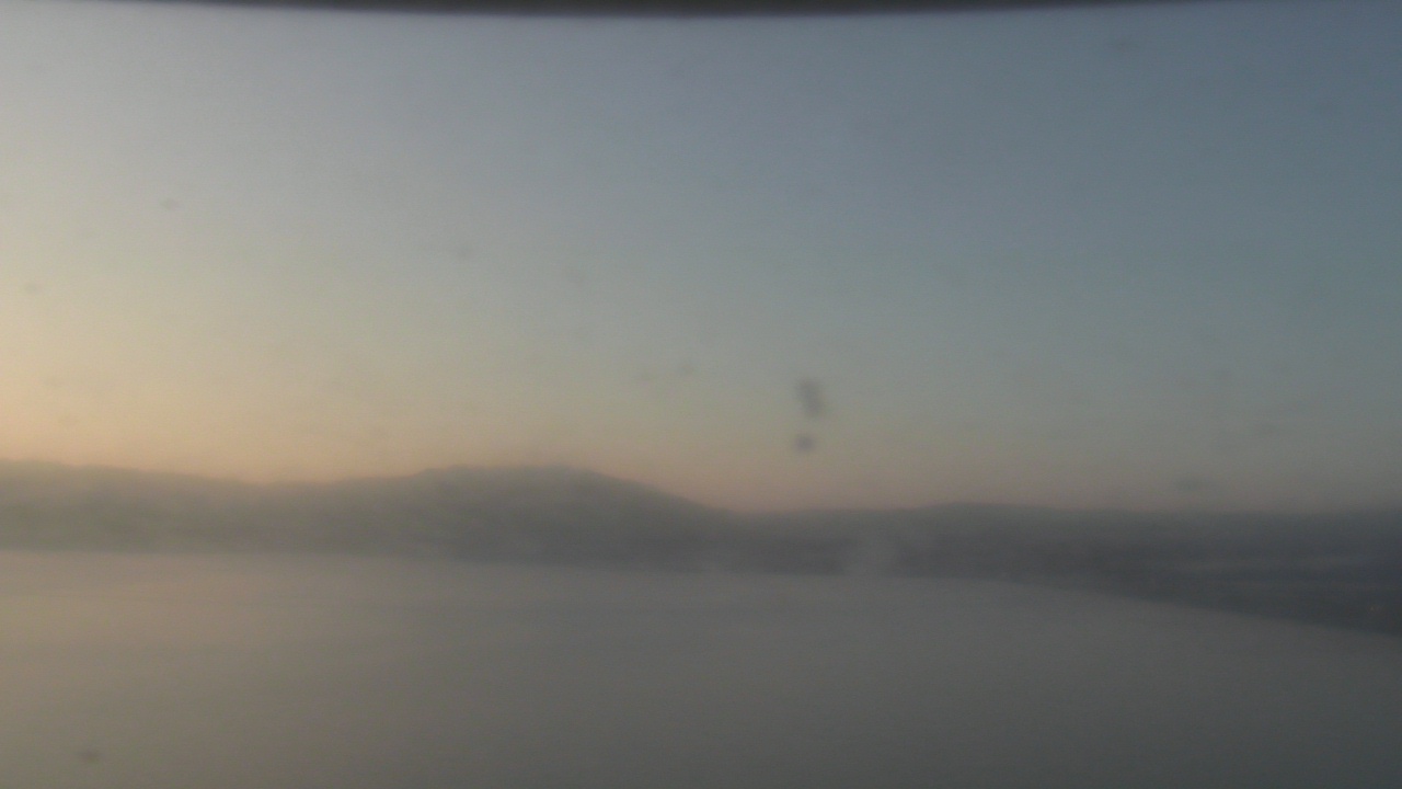 Thumbnail for current weather camera view from Wyndham Garden Lake Guntersville in Guntersville, Alabama