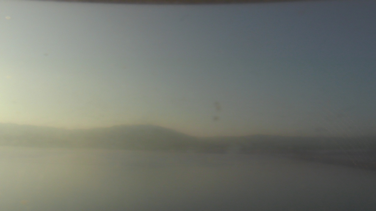 Thumbnail for current weather camera view from Wyndham Garden Lake Guntersville in Guntersville, Alabama