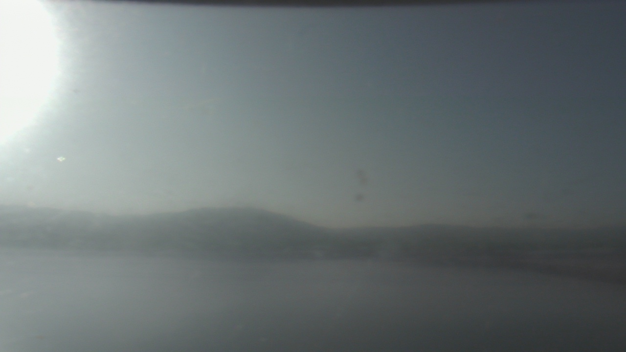 Thumbnail for current weather camera view from Wyndham Garden Lake Guntersville in Guntersville, Alabama