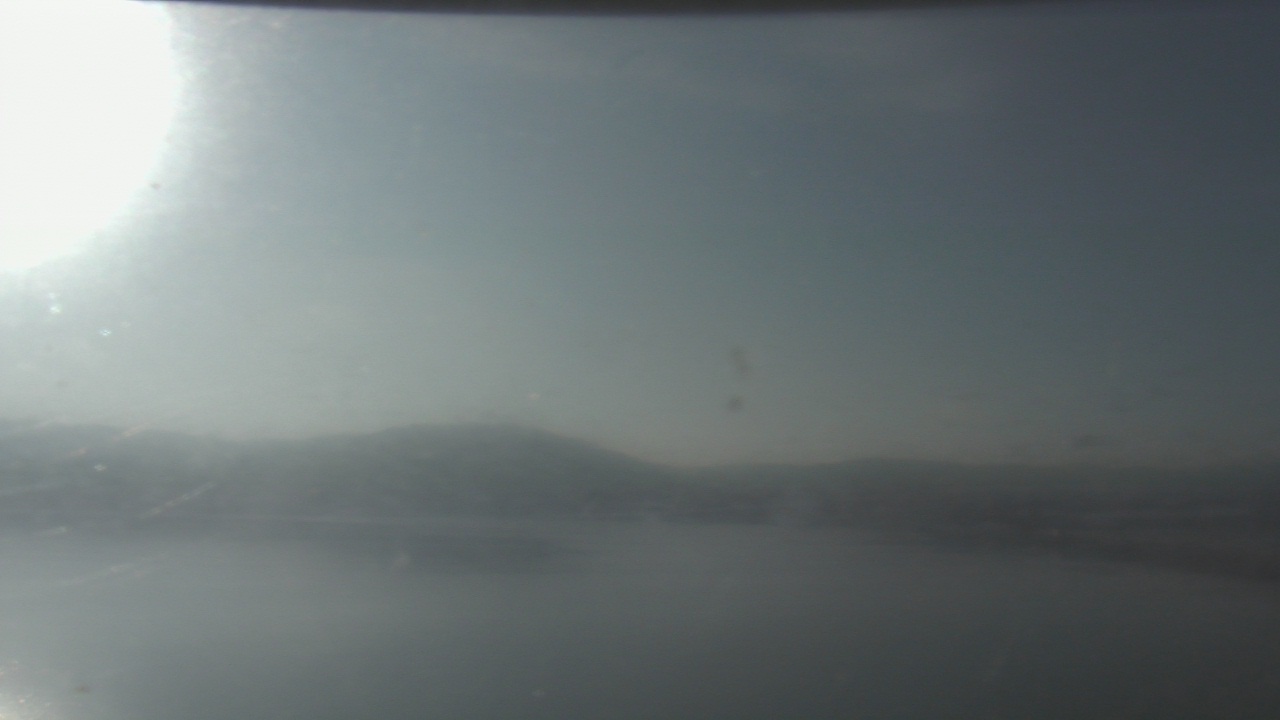 Thumbnail for current weather camera view from Wyndham Garden Lake Guntersville in Guntersville, Alabama