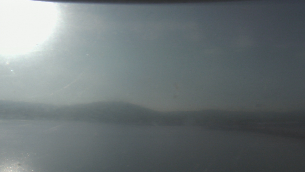 Thumbnail for current weather camera view from Wyndham Garden Lake Guntersville in Guntersville, Alabama