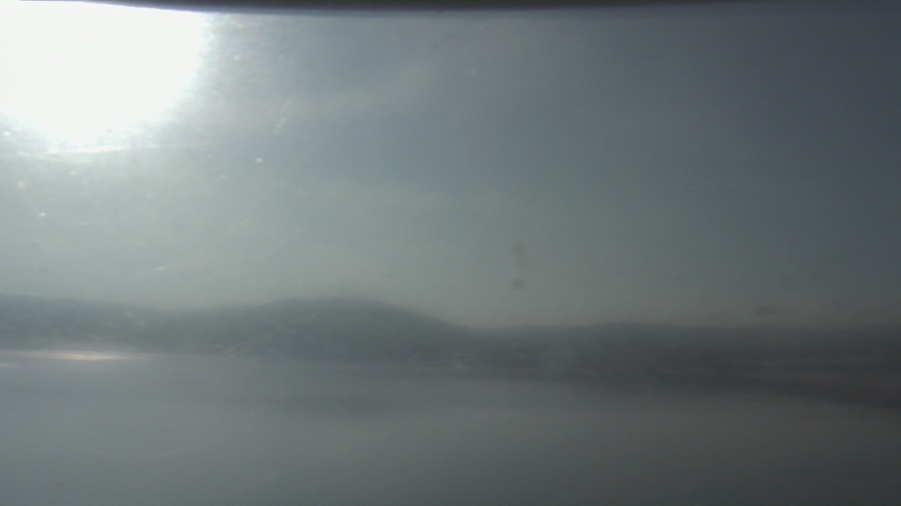 Thumbnail for current weather camera view from Wyndham Garden Lake Guntersville in Guntersville, Alabama