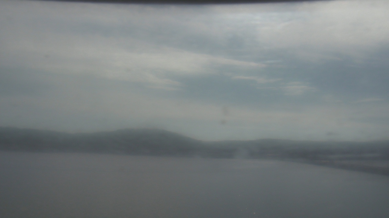 Thumbnail for current weather camera view from Wyndham Garden Lake Guntersville in Guntersville, Alabama