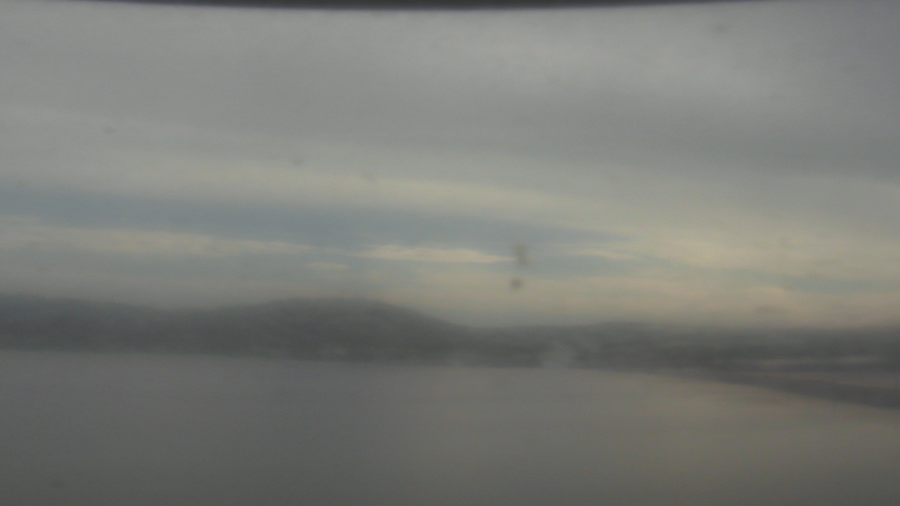 Thumbnail for current weather camera view from Wyndham Garden Lake Guntersville in Guntersville, Alabama