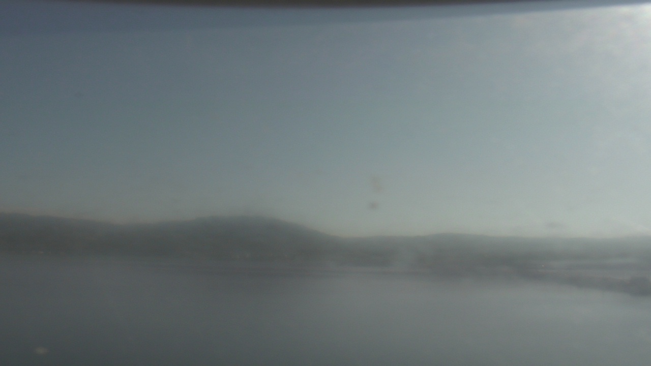 Thumbnail for current weather camera view from Wyndham Garden Lake Guntersville in Guntersville, Alabama