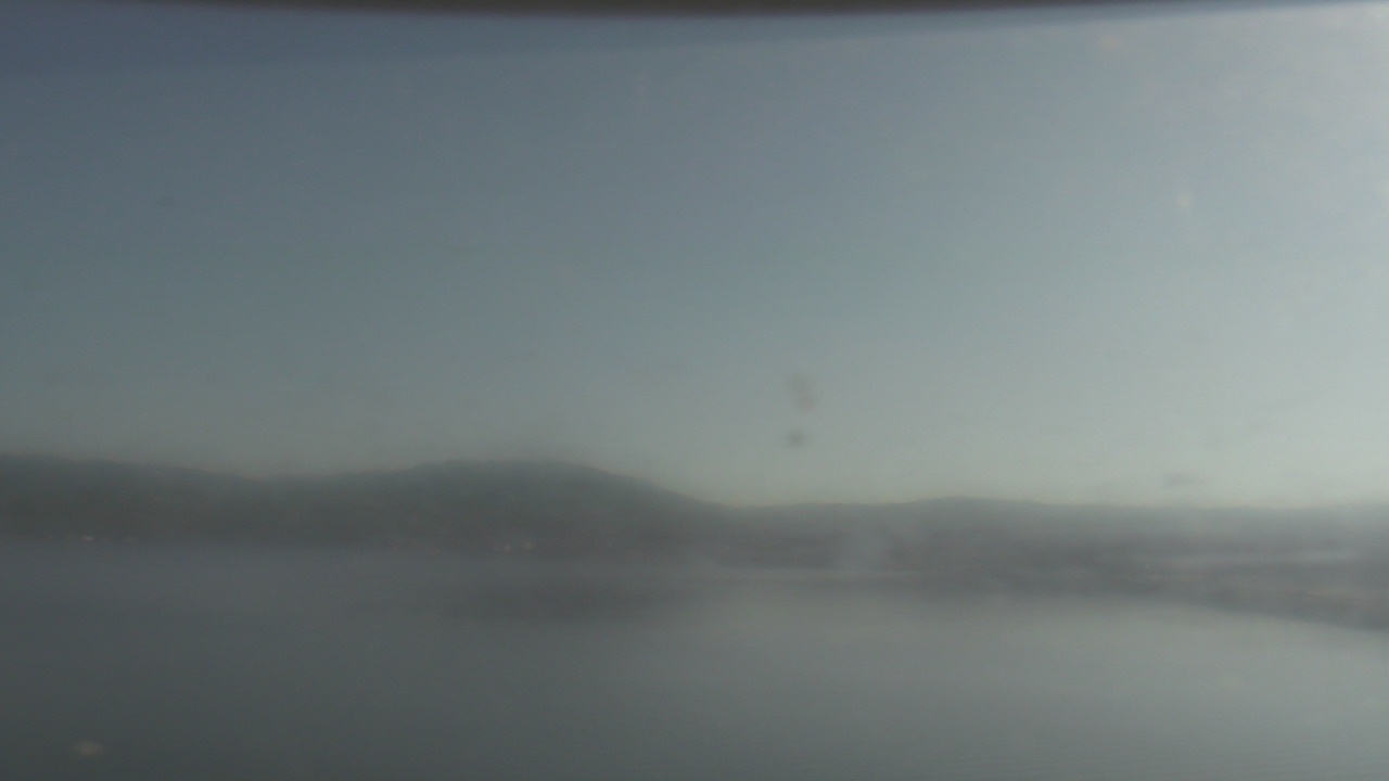 Thumbnail for current weather camera view from Wyndham Garden Lake Guntersville in Guntersville, Alabama