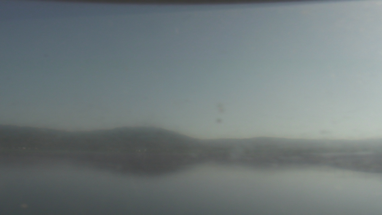 Thumbnail for current weather camera view from Wyndham Garden Lake Guntersville in Guntersville, Alabama