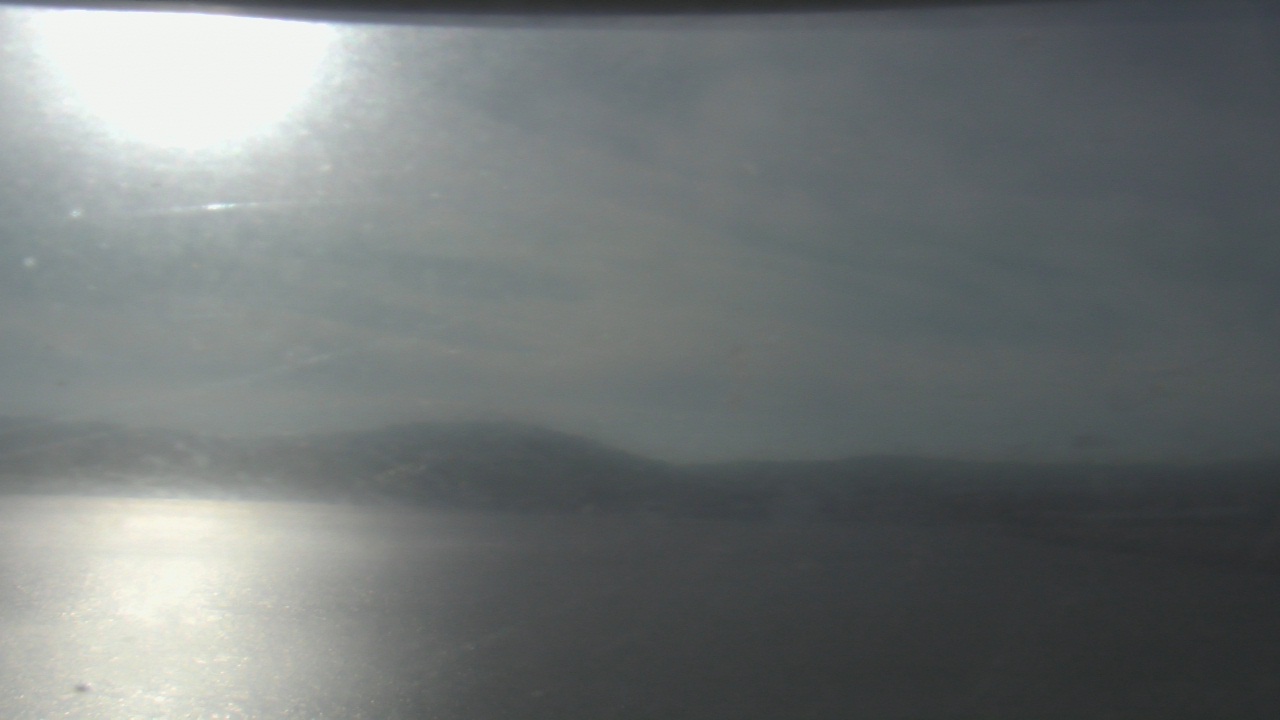 Thumbnail for current weather camera view from Wyndham Garden Lake Guntersville in Guntersville, Alabama