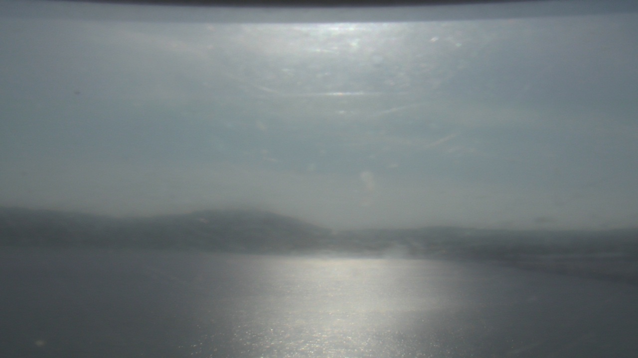 Thumbnail for current weather camera view from Wyndham Garden Lake Guntersville in Guntersville, Alabama