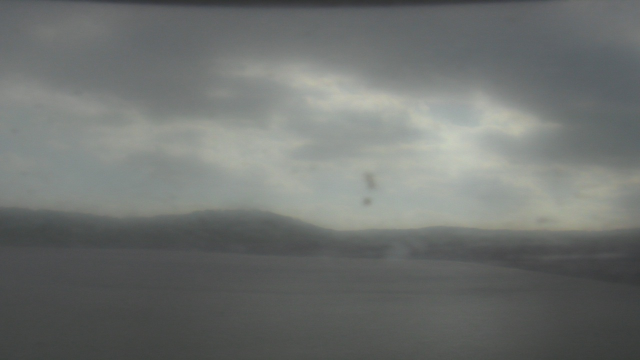 Thumbnail for current weather camera view from Wyndham Garden Lake Guntersville in Guntersville, Alabama