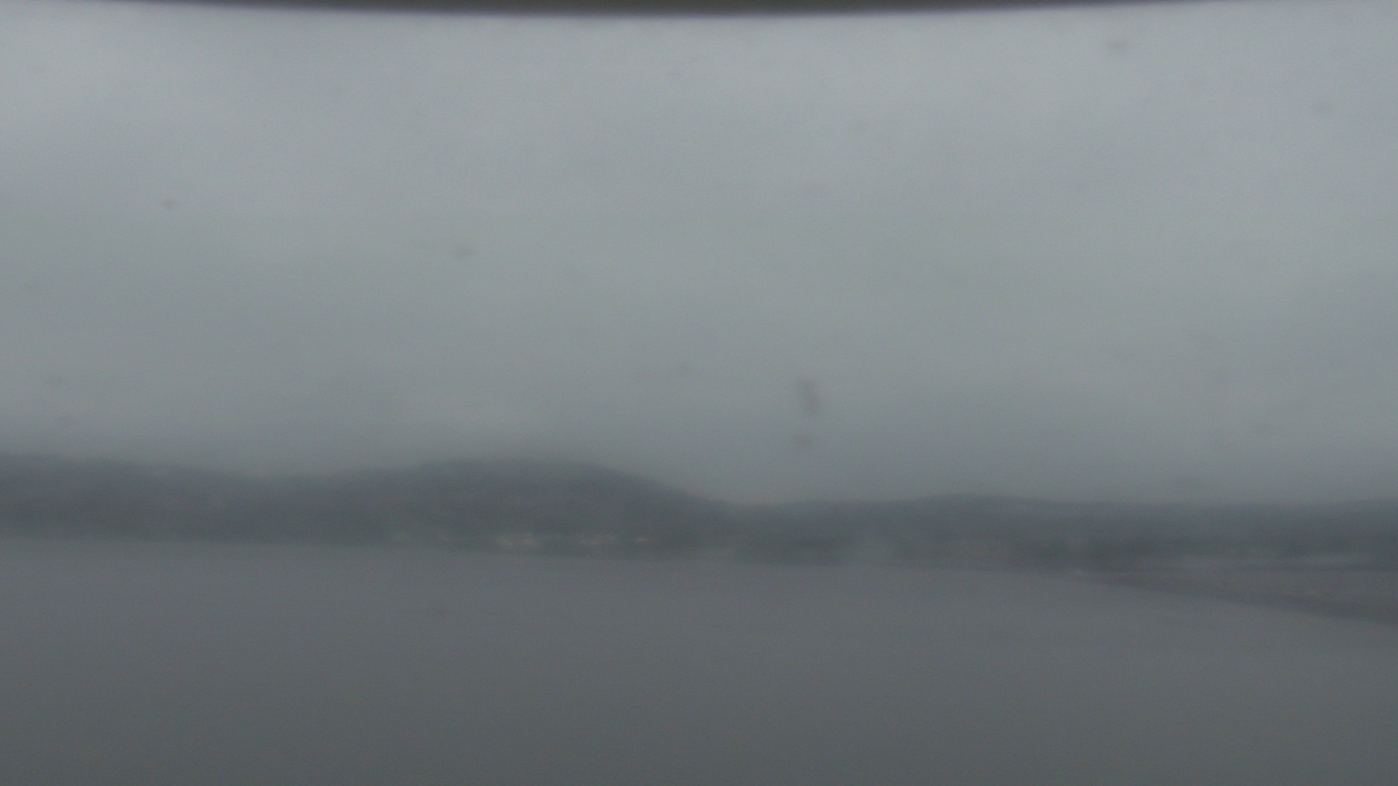 Thumbnail for current weather camera view from Wyndham Garden Lake Guntersville in Guntersville, Alabama