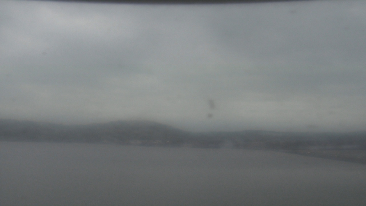 Thumbnail for current weather camera view from Wyndham Garden Lake Guntersville in Guntersville, Alabama