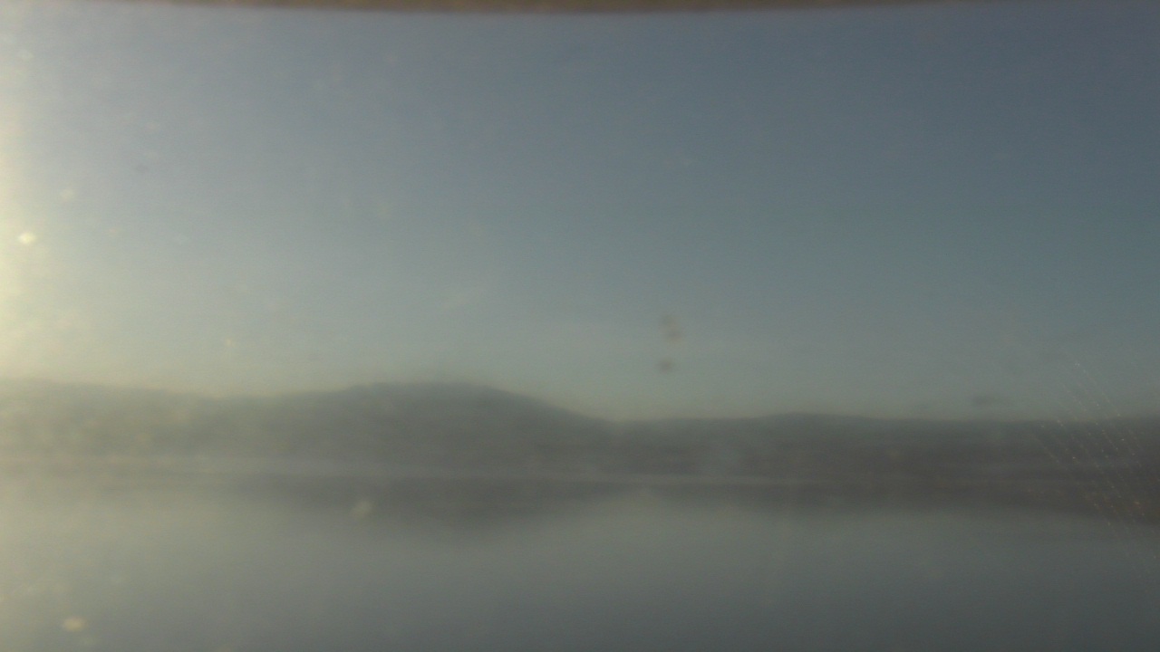 Thumbnail for current weather camera view from Wyndham Garden Lake Guntersville in Guntersville, Alabama