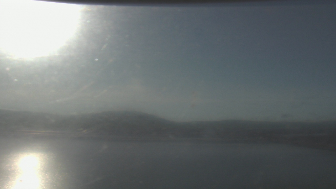 Thumbnail for current weather camera view from Wyndham Garden Lake Guntersville in Guntersville, Alabama