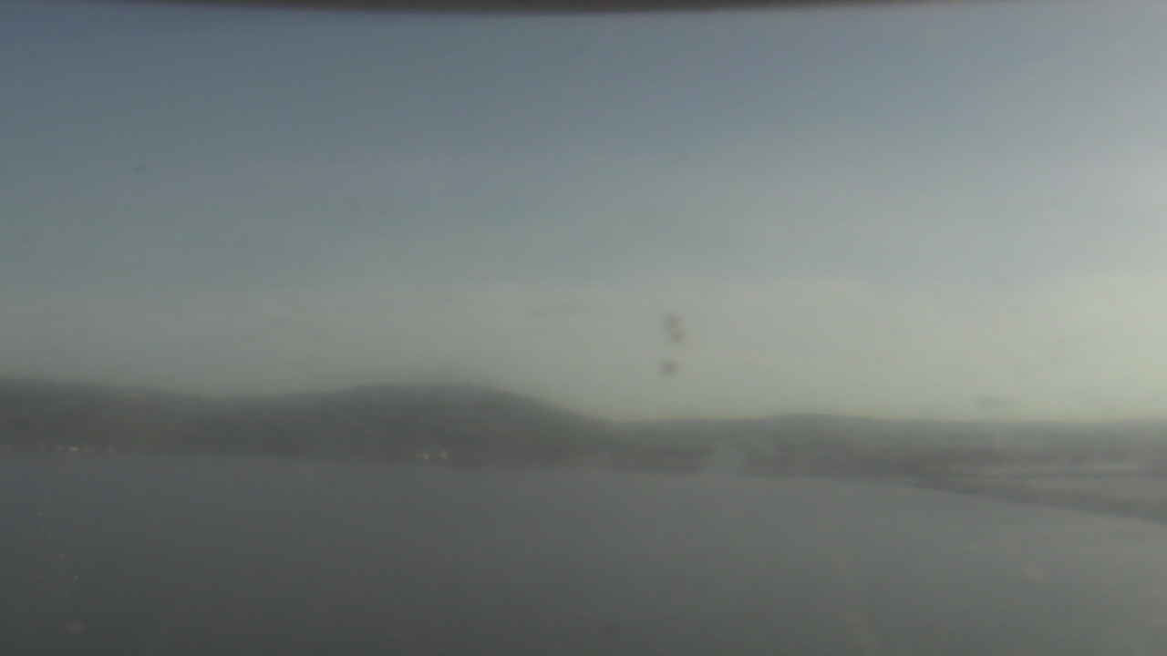 Thumbnail for current weather camera view from Wyndham Garden Lake Guntersville in Guntersville, Alabama