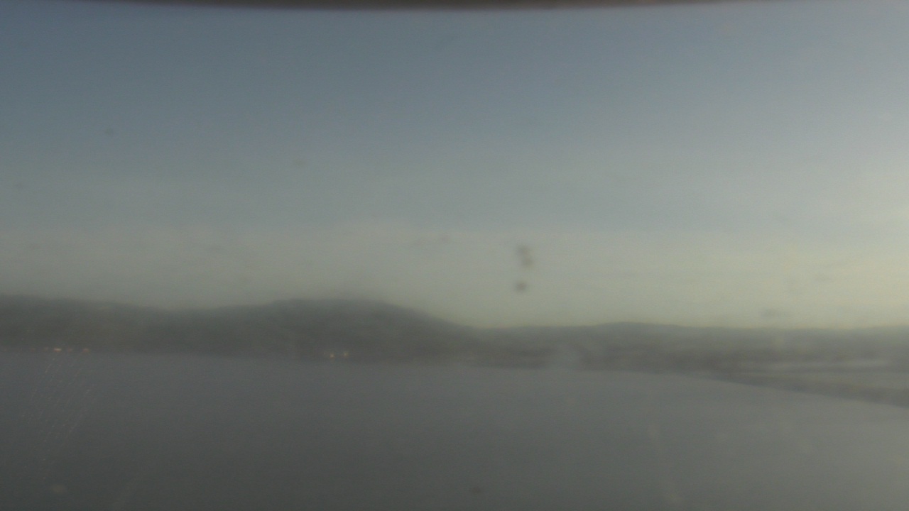 Thumbnail for current weather camera view from Wyndham Garden Lake Guntersville in Guntersville, Alabama