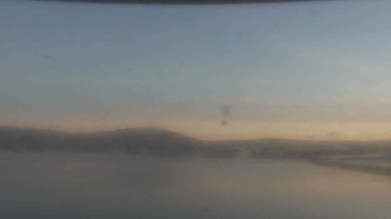 Thumbnail for current weather camera view from Wyndham Garden Lake Guntersville in Guntersville, Alabama