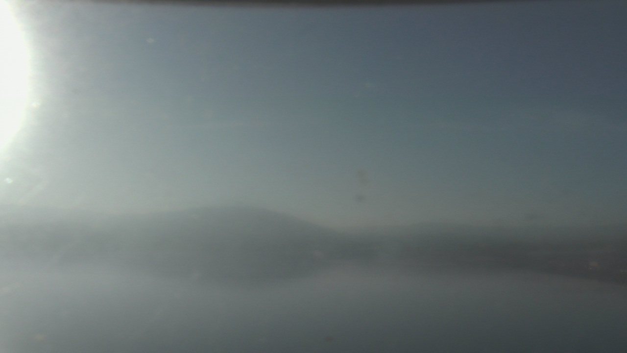 Thumbnail for current weather camera view from Wyndham Garden Lake Guntersville in Guntersville, Alabama