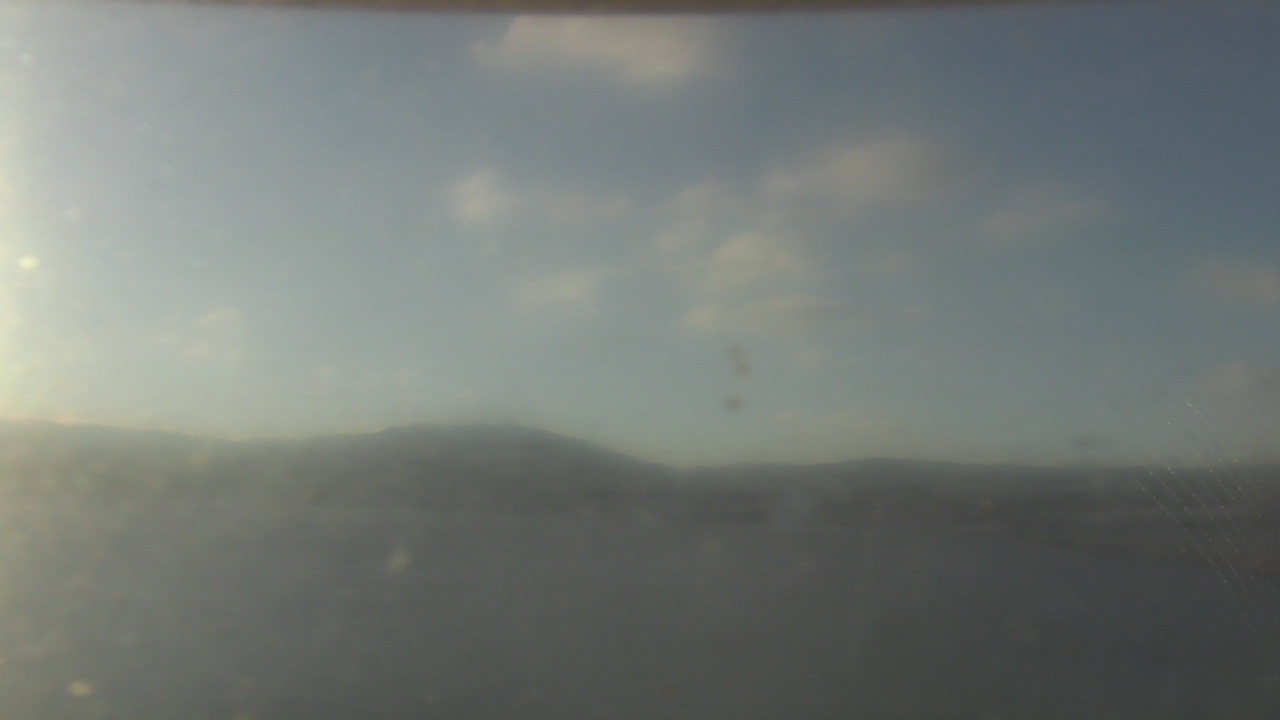 Thumbnail for current weather camera view from Wyndham Garden Lake Guntersville in Guntersville, Alabama
