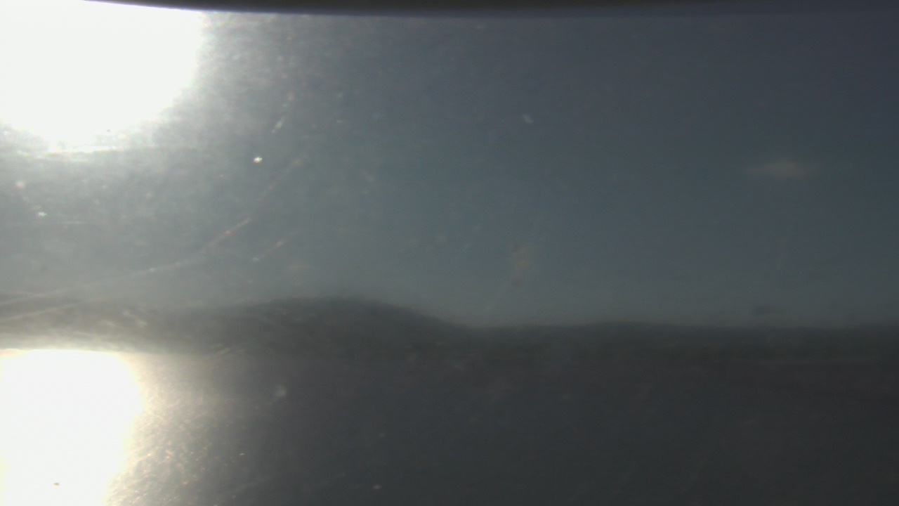 Thumbnail for current weather camera view from Wyndham Garden Lake Guntersville in Guntersville, Alabama