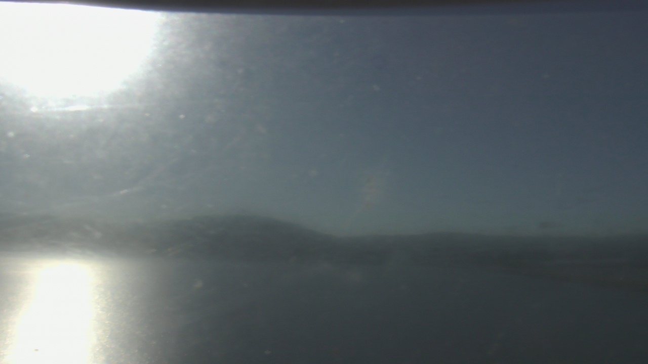 Thumbnail for current weather camera view from Wyndham Garden Lake Guntersville in Guntersville, Alabama