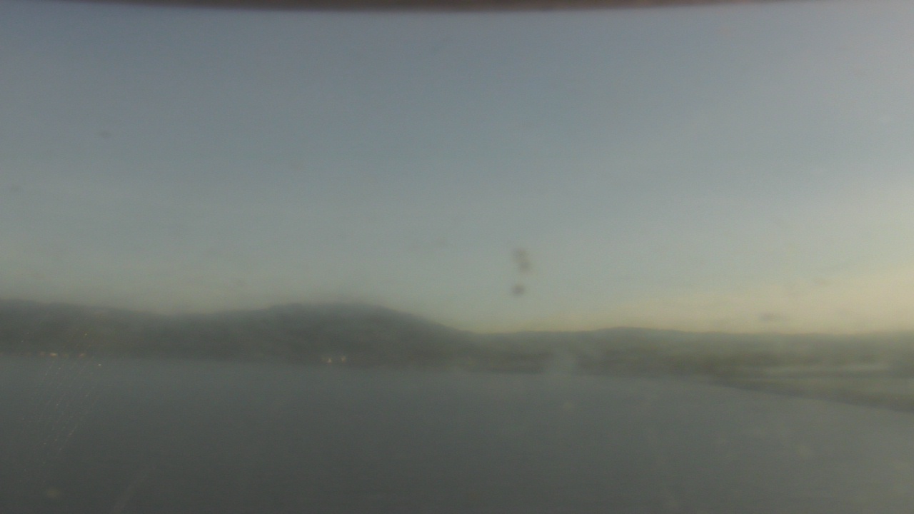 Thumbnail for current weather camera view from Wyndham Garden Lake Guntersville in Guntersville, Alabama