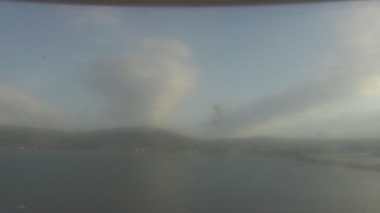 Thumbnail for current weather camera view from Wyndham Garden Lake Guntersville in Guntersville, Alabama