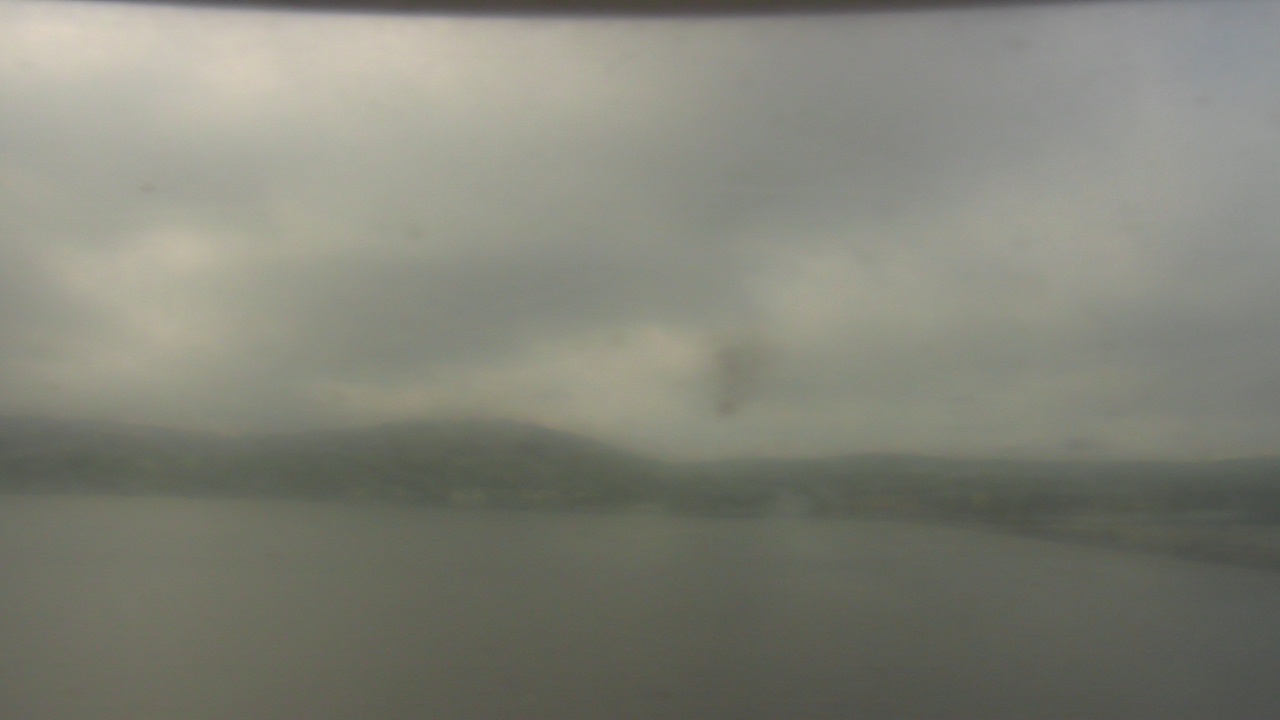 Thumbnail for current weather camera view from Wyndham Garden Lake Guntersville in Guntersville, Alabama