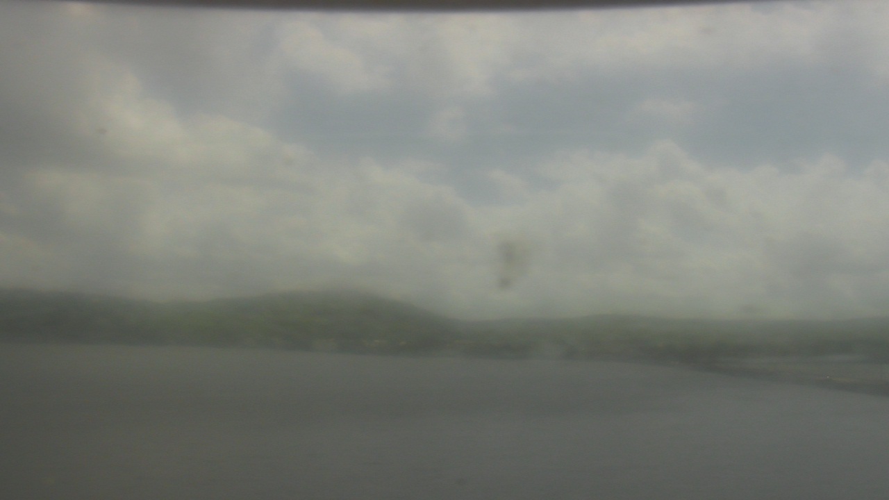 Thumbnail for current weather camera view from Wyndham Garden Lake Guntersville in Guntersville, Alabama