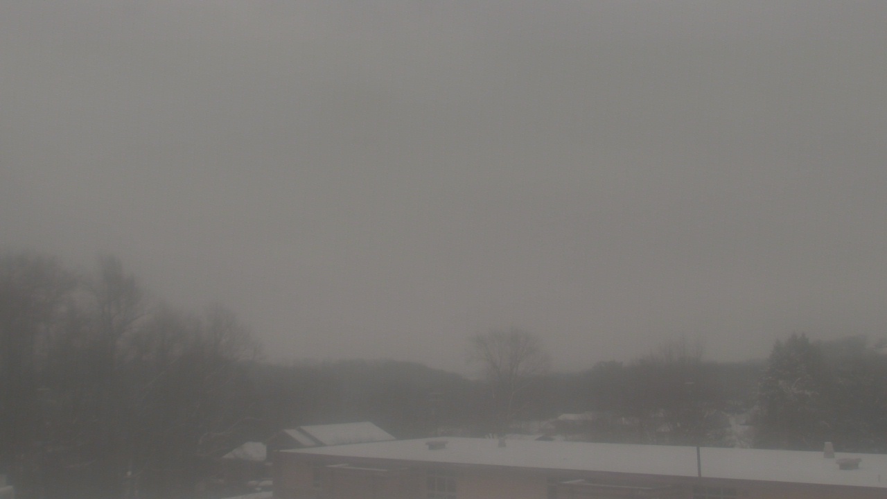 Thumbnail for current weather camera view from Mountain View Elem School in Unity Township, Pennsylvania