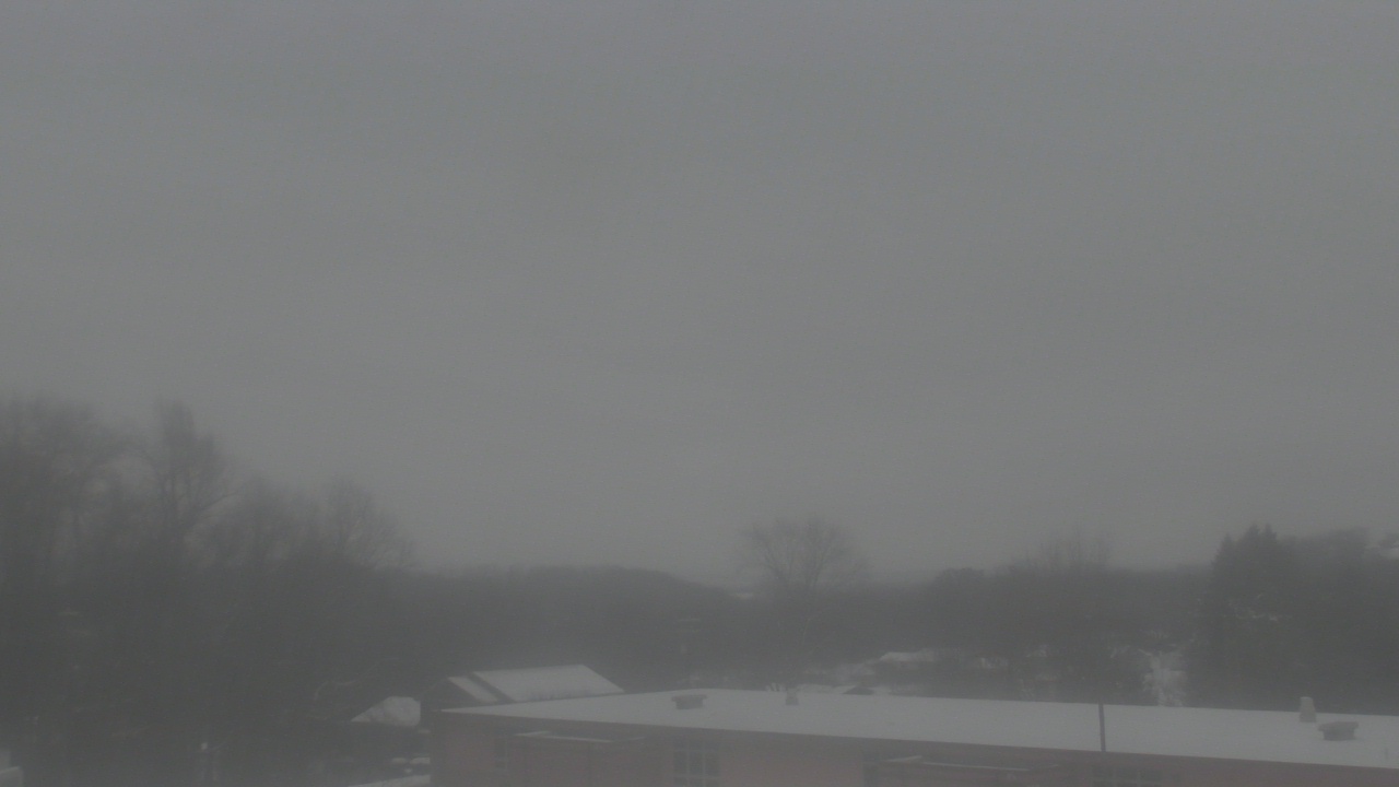 Thumbnail for current weather camera view from Mountain View Elem School in Unity Township, Pennsylvania