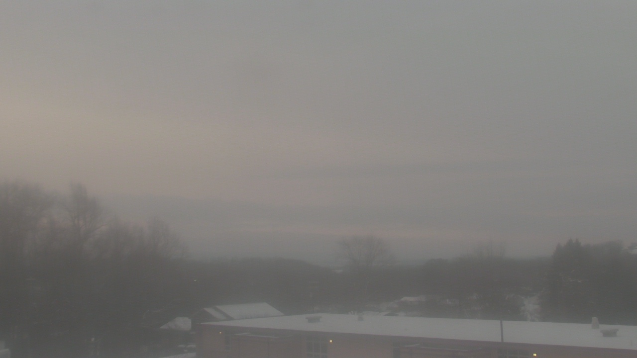 Thumbnail for current weather camera view from Mountain View Elem School in Unity Township, Pennsylvania