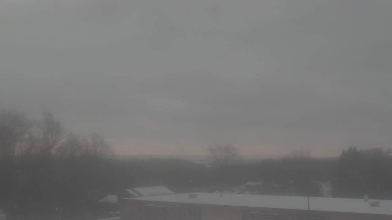 Thumbnail for current weather camera view from Mountain View Elem School in Unity Township, Pennsylvania