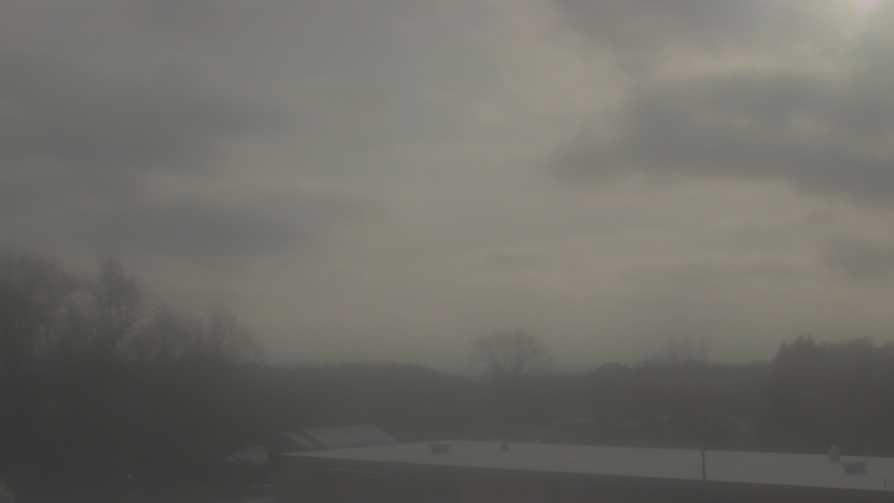 Thumbnail for current weather camera view from Mountain View Elem School in Unity Township, Pennsylvania
