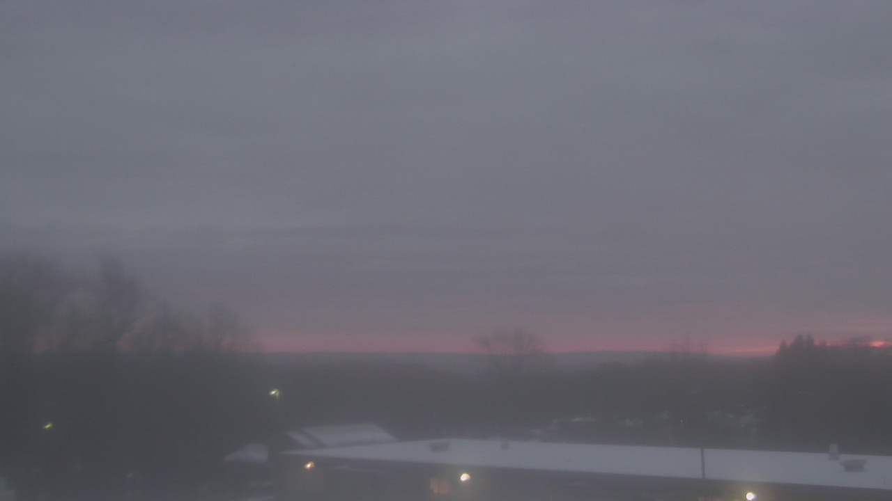 Thumbnail for current weather camera view from Mountain View Elem School in Unity Township, Pennsylvania