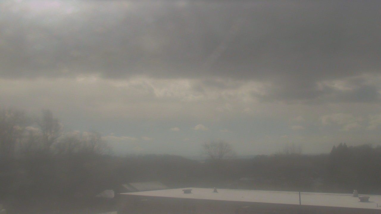 Thumbnail for current weather camera view from Mountain View Elem School in Unity Township, Pennsylvania