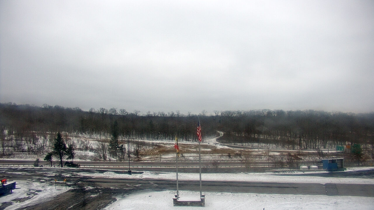 Thumbnail for current weather camera view from Garrett County EMA - Grantsville County Roads in Grantsville, Maryland