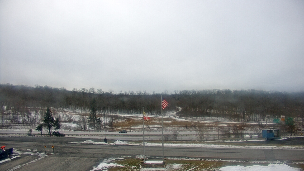 Thumbnail for current weather camera view from Garrett County EMA - Grantsville County Roads in Grantsville, Maryland